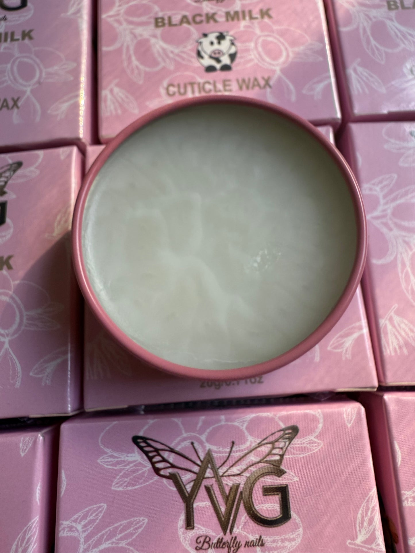 Cuticle wax ( black milk ) cera de cutícula 20g