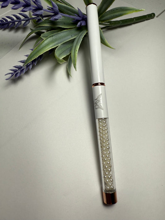 Pincel liner 9 mm blanco de perlas .