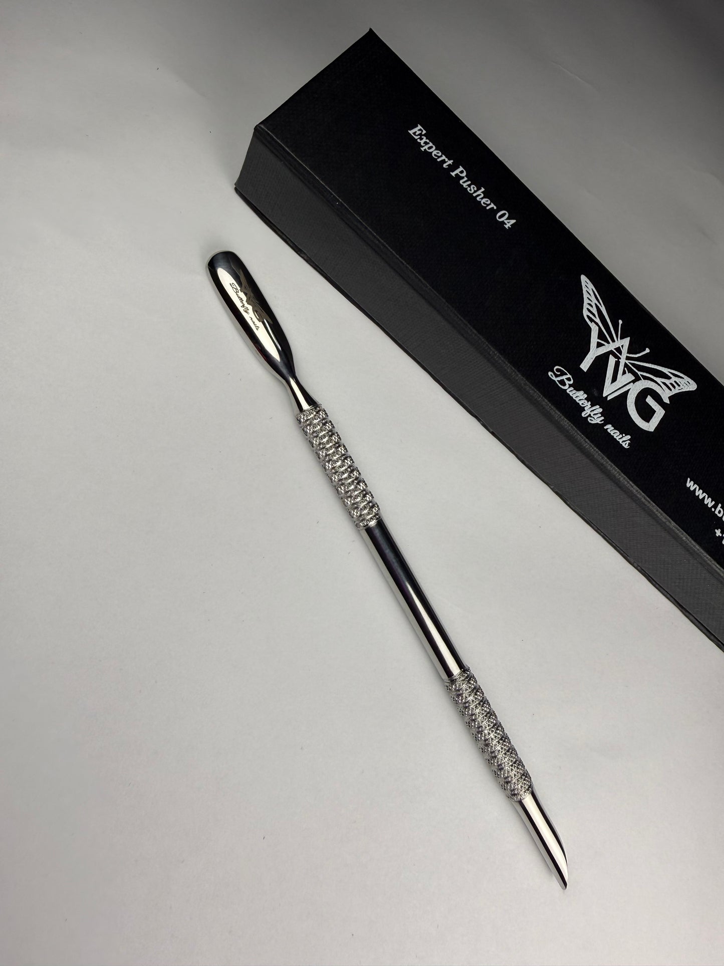 Expert pusher 04 for nails