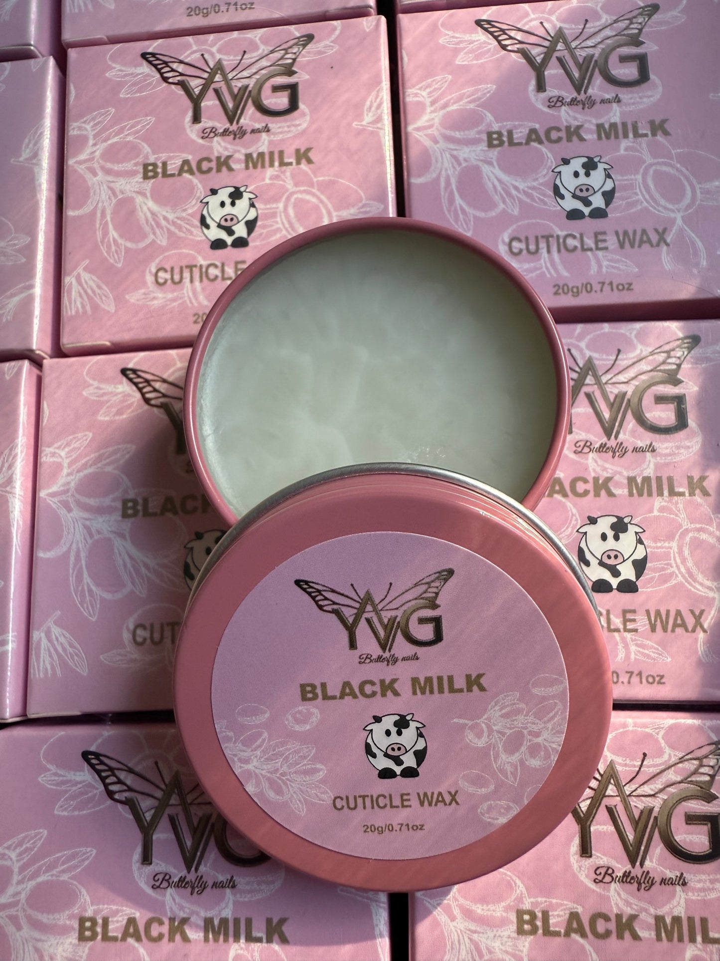 Cuticle wax ( black milk ) cera de cutícula 20g