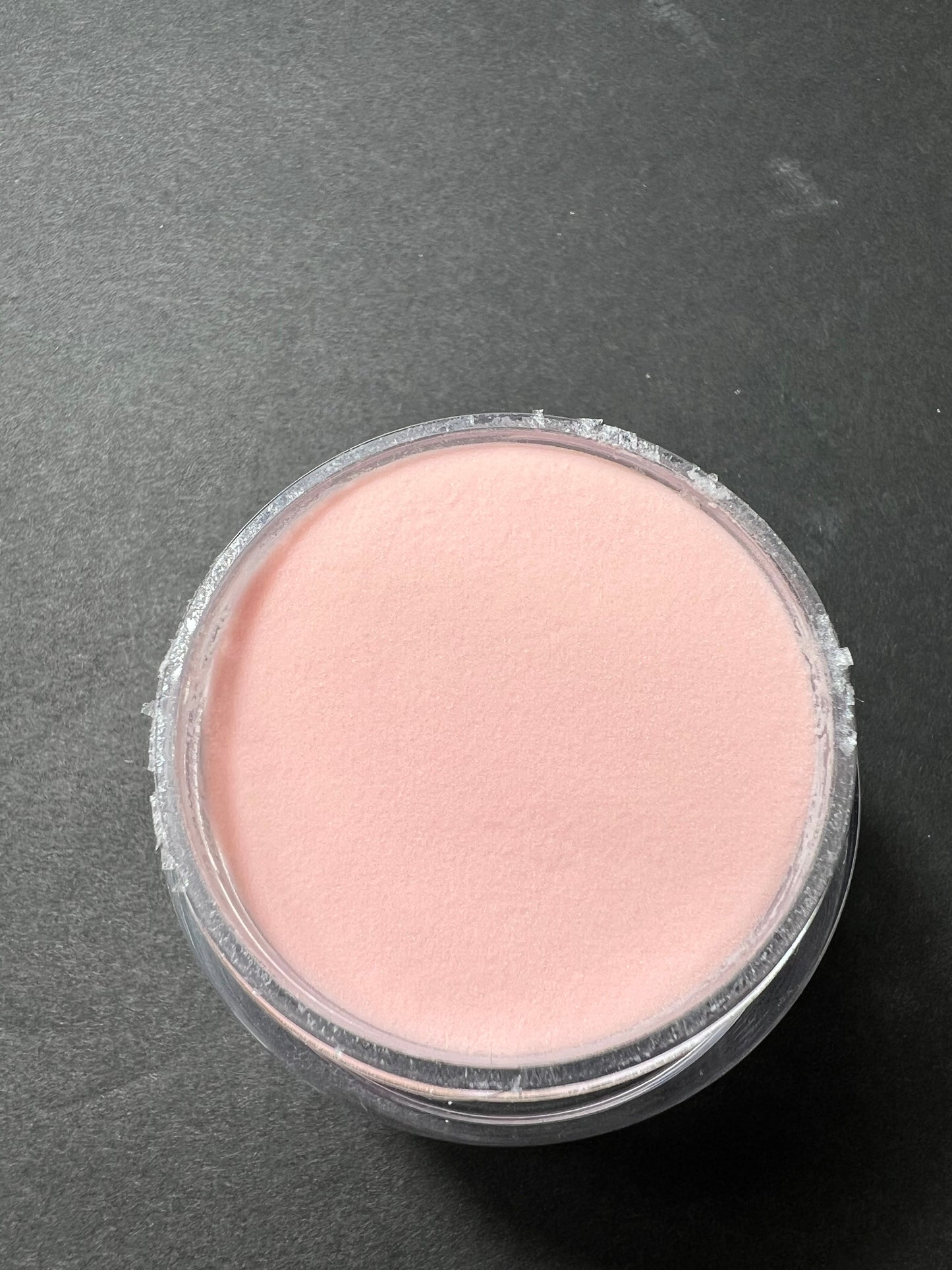 Acrylic powder pettiest pink 2 oz