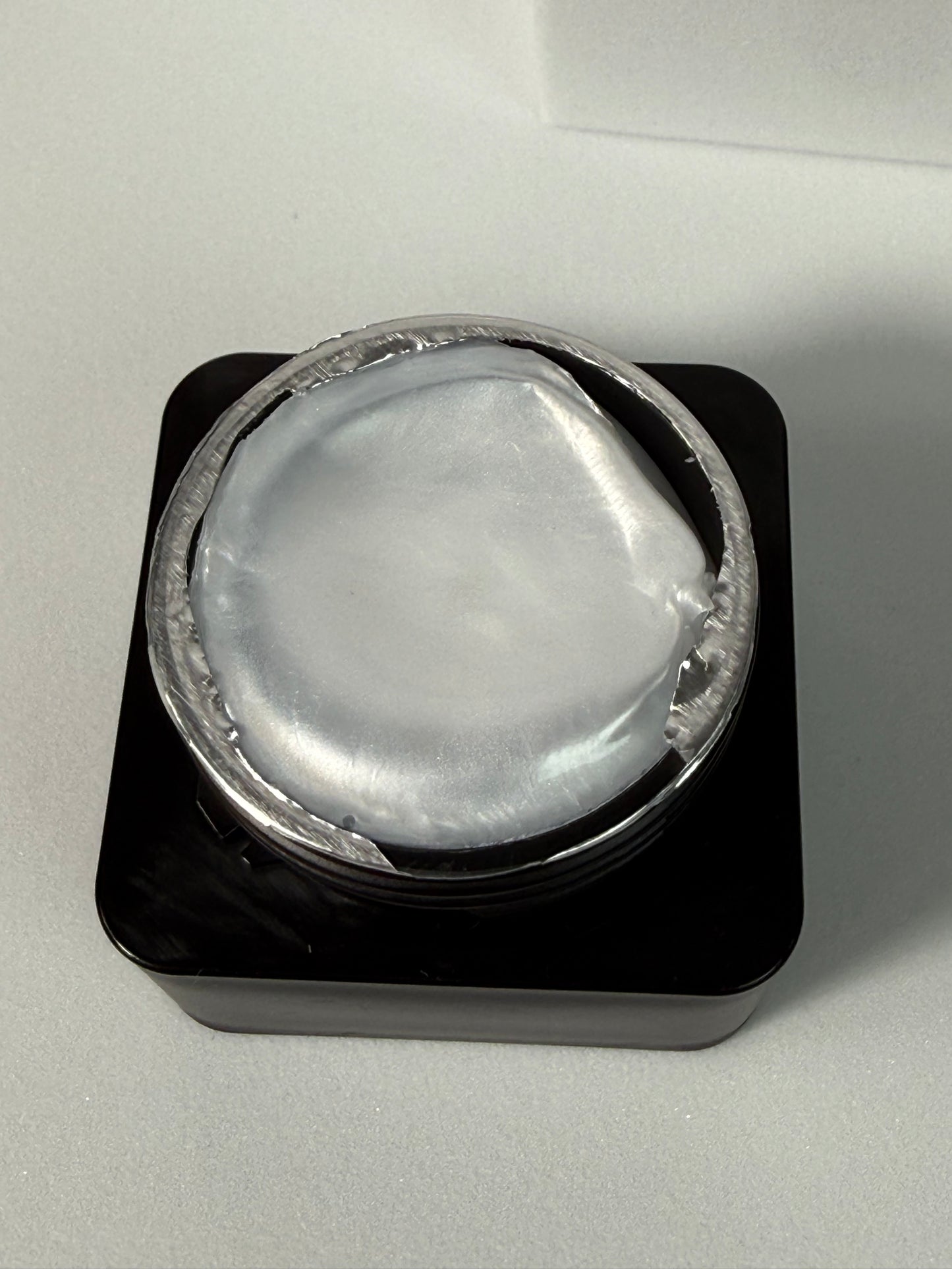 3 D solid gel pearl white