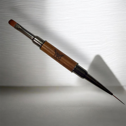 Pincel doble  . Liner 13 mm & gel oval 11 mm