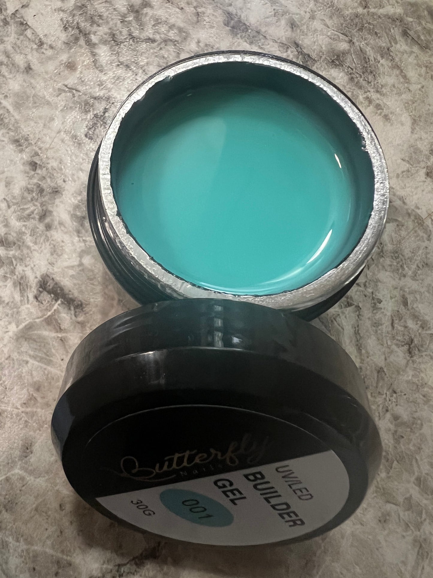 Builder gel 001