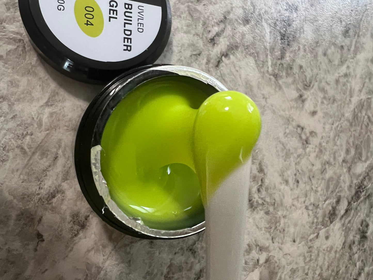 Builder gel 004