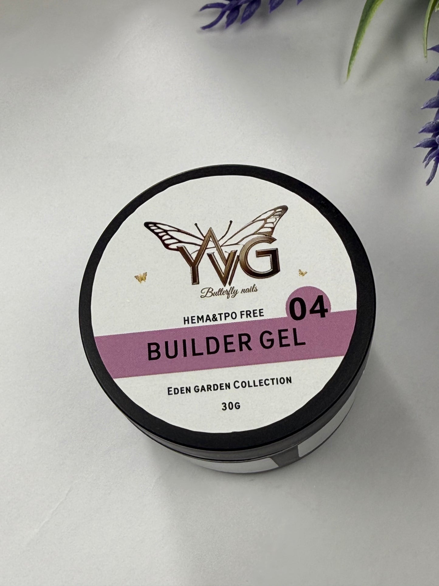 Builder gel # 04 Eden Garden