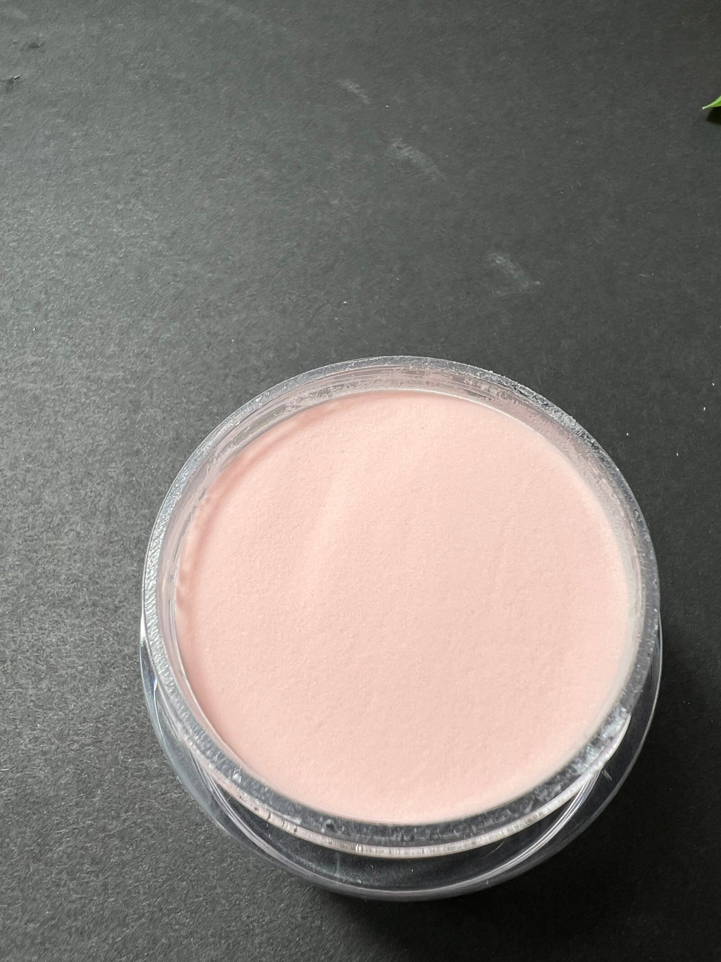 Acrylic powder carnation 2 oz